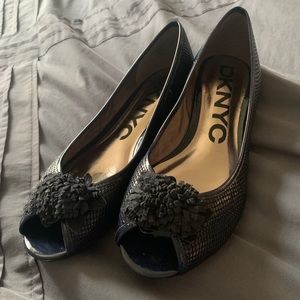 New DKNYC Donna Karen NY Women’s Shoes Wedges Sz 7